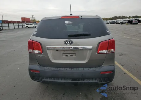 2013 Kia Sorento Lx z USA, uszkodzony, nr VIN 5XYKT3A12DG409853